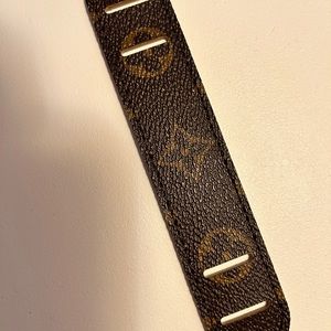 Authentic Louis Vuitton monogram shoulder strap pad